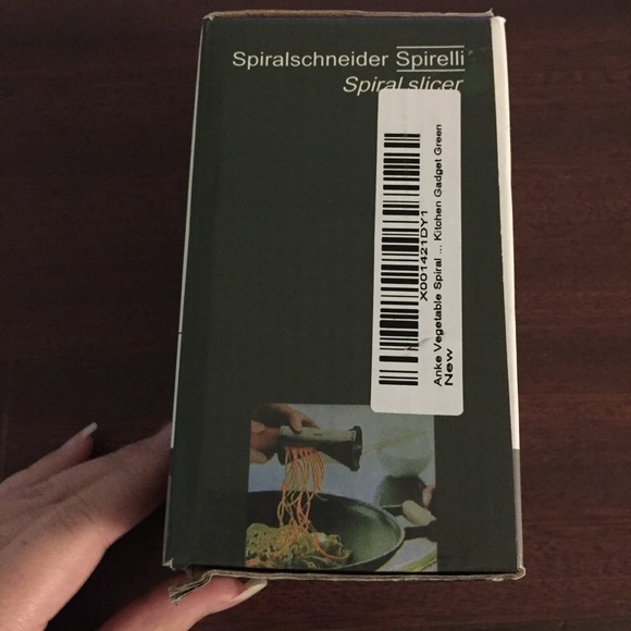 Small spirelli vegetable spiral slicer - Picture 7 of 15